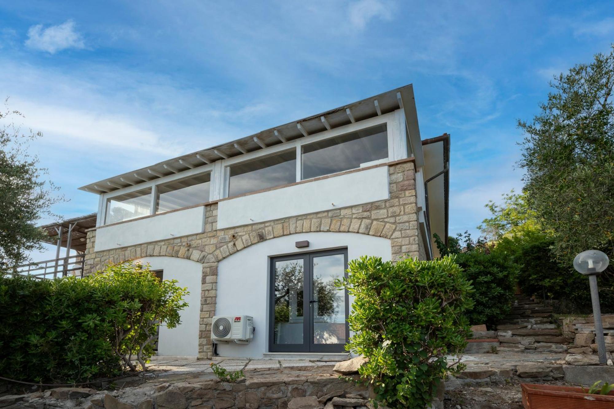 Villa Con Giardino Vista Mare Castiglione della Pescaia Luaran gambar