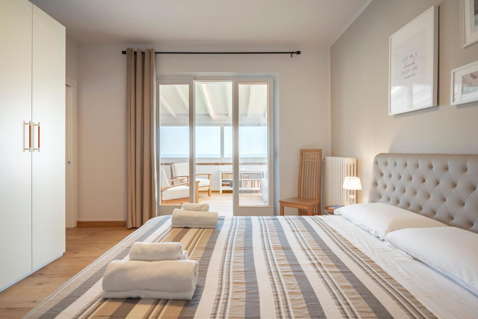 Villa Con Giardino Vista Mare Castiglione della Pescaia Luaran gambar