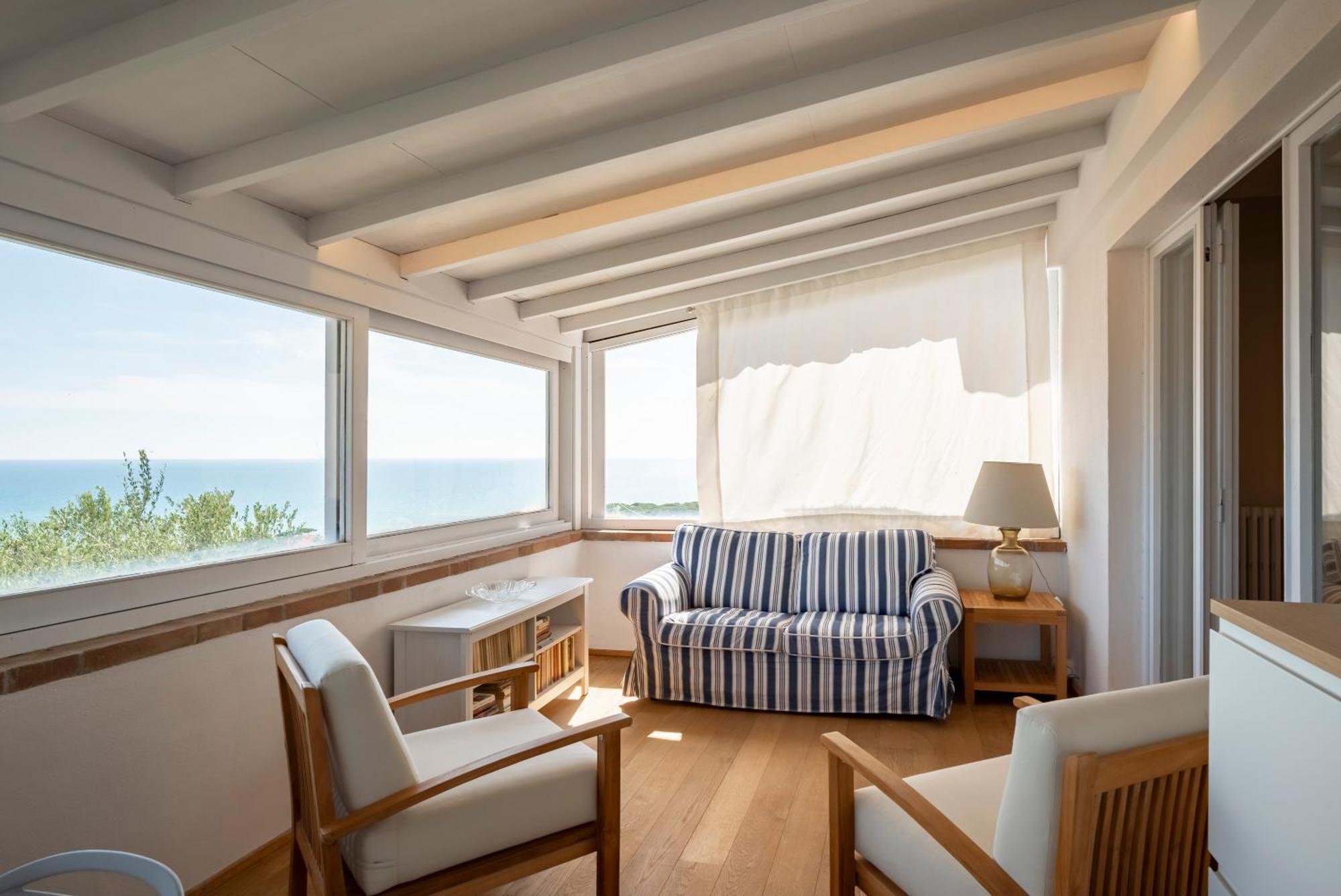 Villa Con Giardino Vista Mare Castiglione della Pescaia Luaran gambar