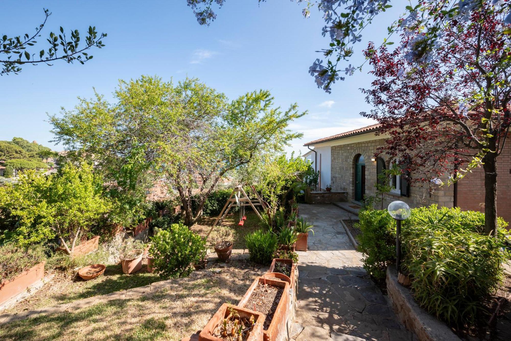 Villa Con Giardino Vista Mare Castiglione della Pescaia Luaran gambar